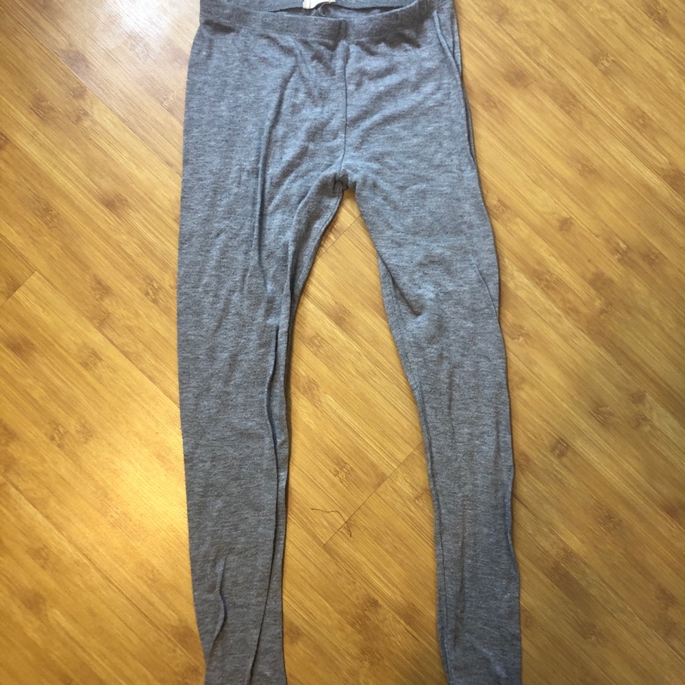 Grey leggings